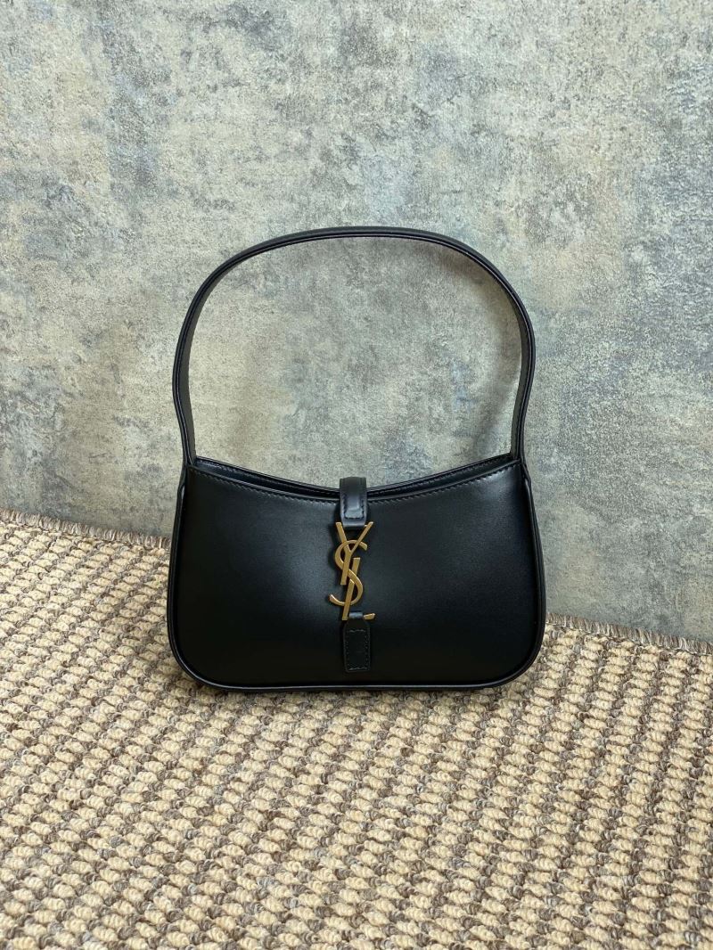 Y51 hobo bags
